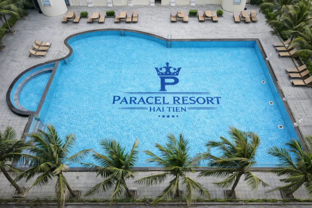 bể bơi Paracel Resort Hải Tiến